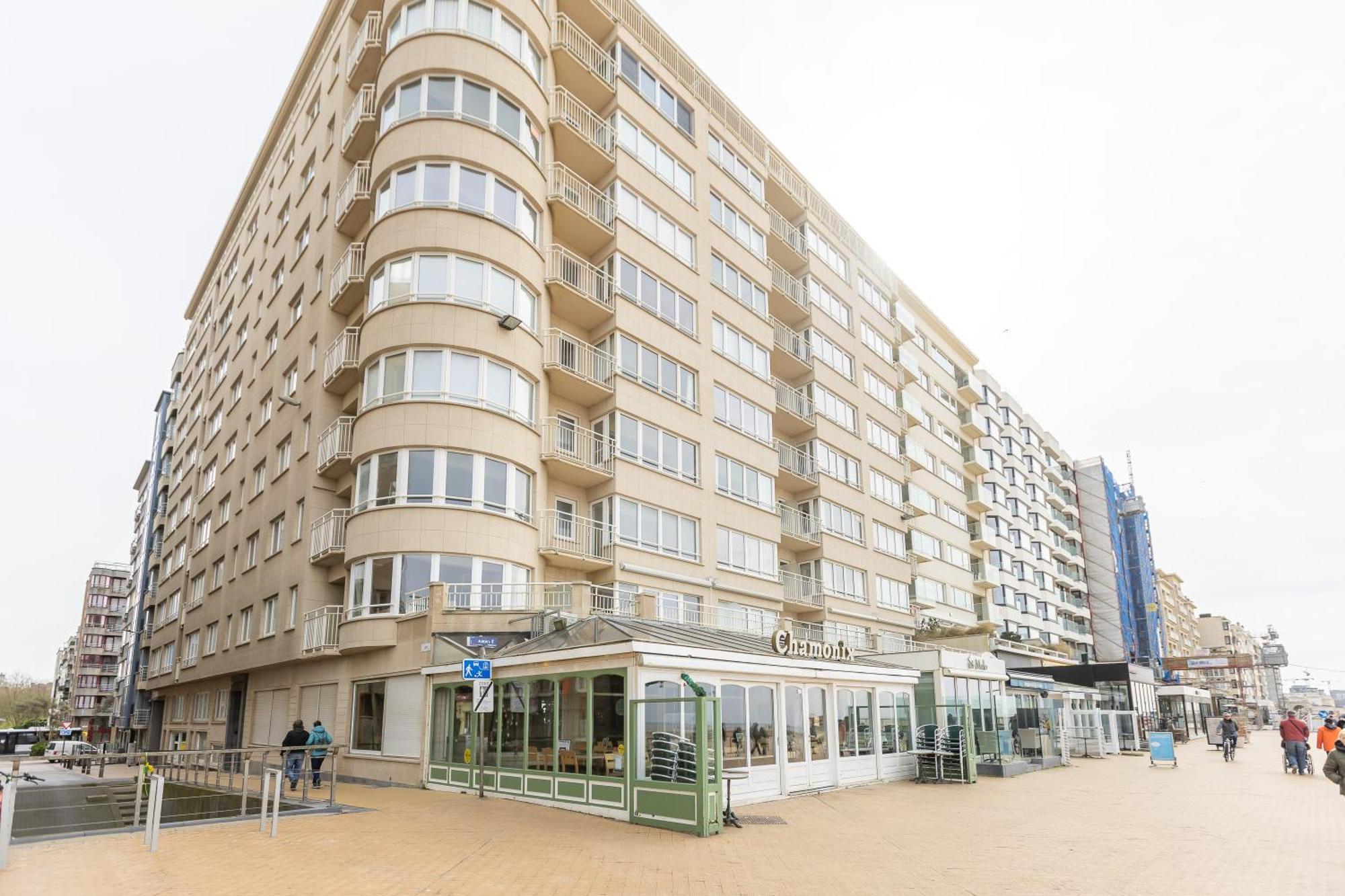 Appartement Miramar - Garage Available Oostende